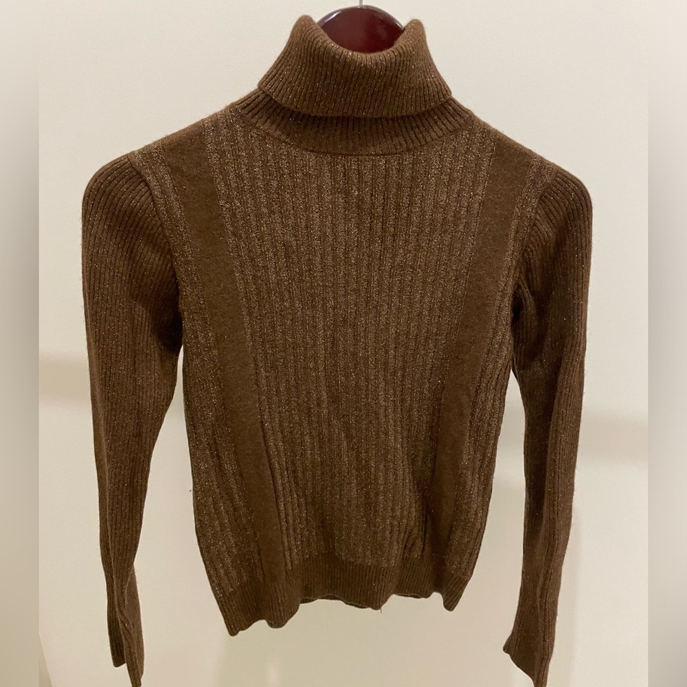 Sessun Villa Jovis. Size medium (fits small).